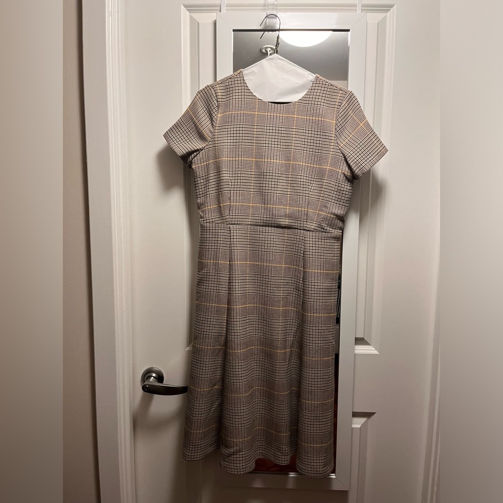 Ann Taylor Work Dress 2P **Never Worn/Gift**